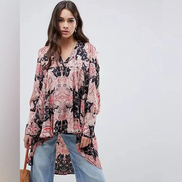 FREE PEOPLE NWOT Field of Butterflies‎ Swing Top - Picture 1 of 9